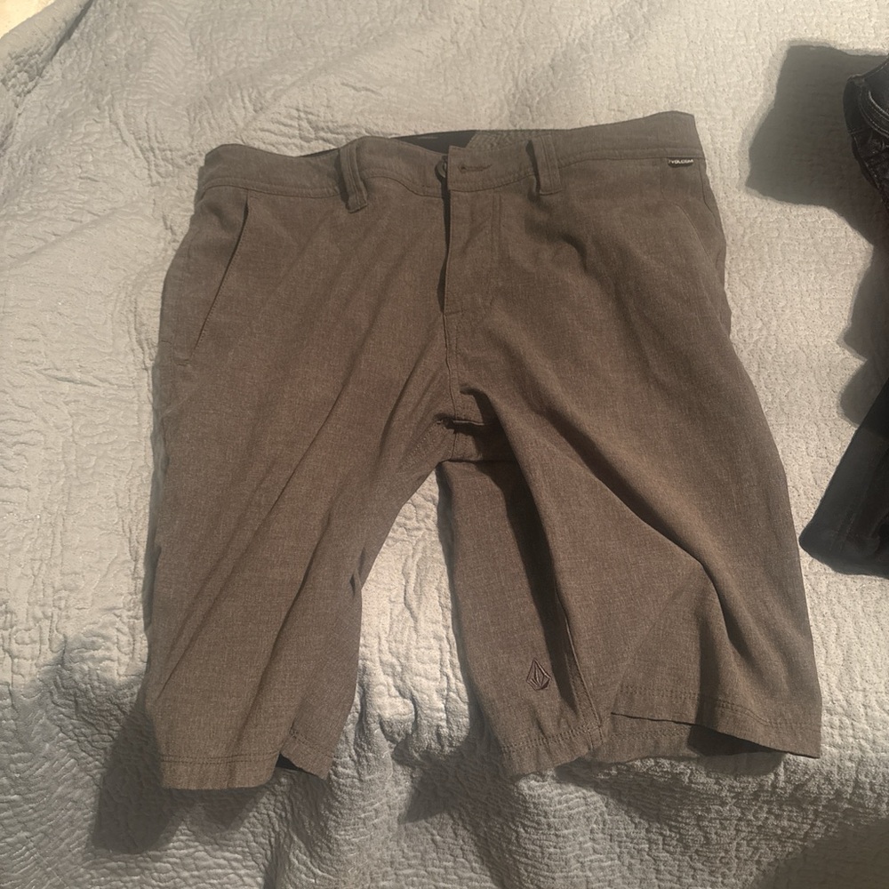 Volcom Men's Tan Athletic Shorts